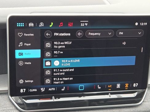 New 2026 Volkswagen Tiguan S image 10