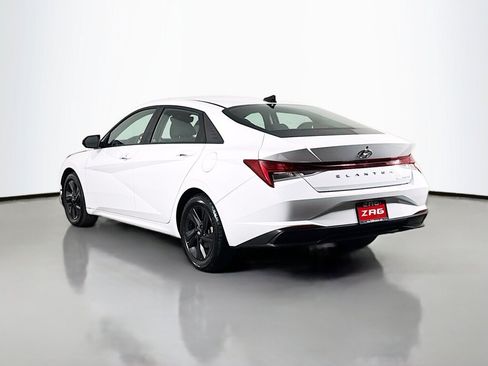 Used 2022 Hyundai Elantra Blue w/ Cargo Package FWD image 3