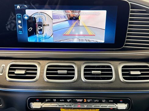New 2026 Mercedes-Benz GLE 580 4MATIC image 13