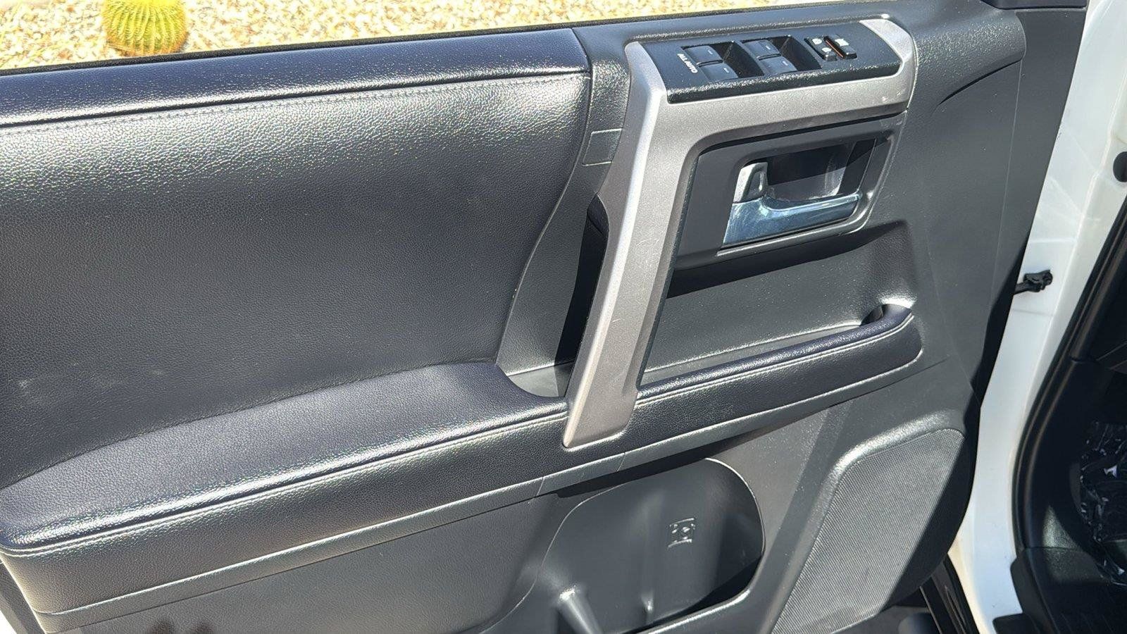 Used 2023 Toyota 4Runner SR5 Premium w/ Moonroof Package RWD image 14