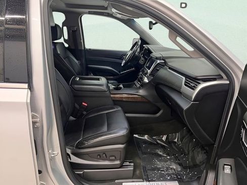 Used 2016 Chevrolet Tahoe LT AWD/4WD image 12