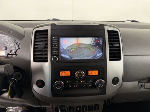 Used 2019 Nissan Frontier SV w/ Value Truck Package AWD/4WD image 22