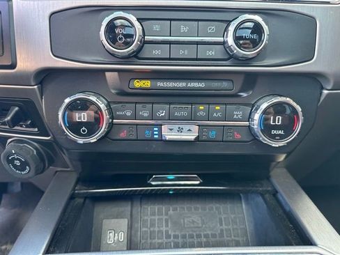 Used 2022 Ford F250 Platinum w/ Tremor Off-Road Package image 20