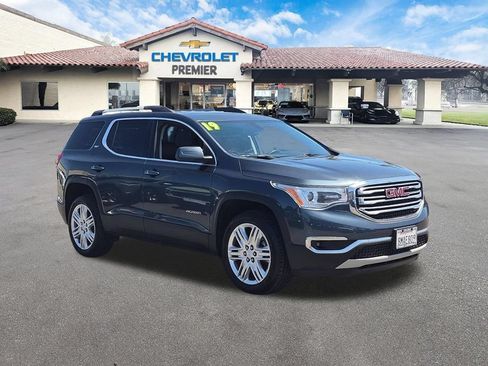 Used 2019 GMC Acadia SLT FWD image 2