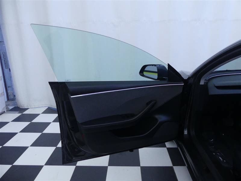Used 2024 Tesla Model 3 Long Range RWD image 23