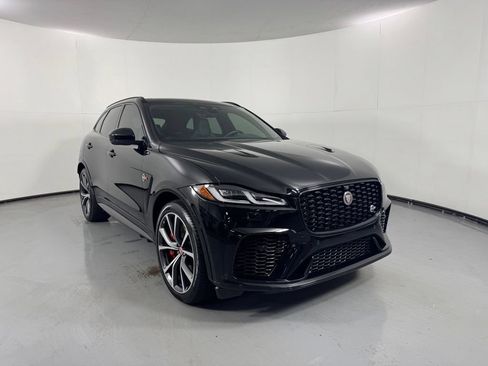 Used 2023 Jaguar F-PACE SVR AWD/4WD image 4