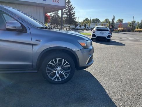 Used 2016 Mitsubishi Outlander Sport ES image 16