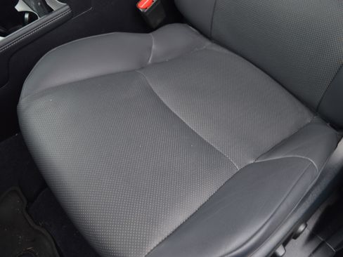 Used 2023 Lexus GX 460 Premium image 28