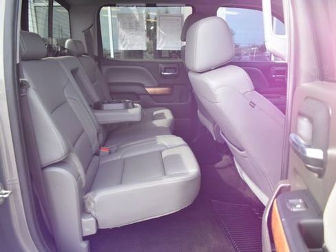 Used 2017 Chevrolet Silverado 1500 LTZ w/ Sport Package AWD/4WD image 38