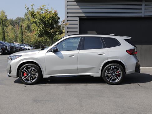Used 2025 BMW X1 M35i w/ Premium Package AWD/4WD image 5
