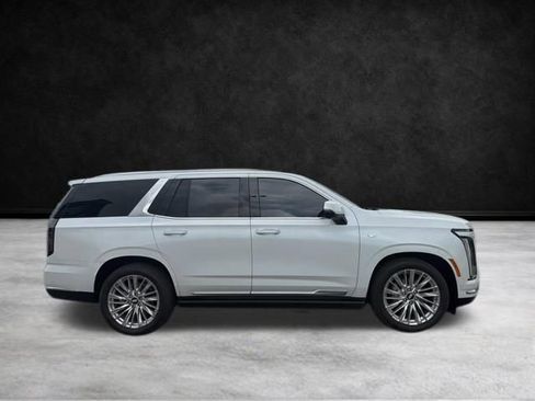 Used 2025 Cadillac Escalade Premium Luxury w/ Touring Package AWD/4WD image 5