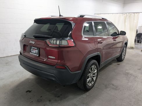 Used 2021 Jeep Cherokee Latitude Plus AWD/4WD image 7
