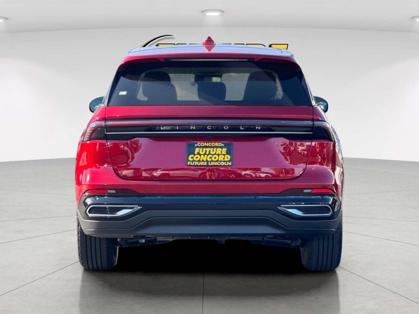 New 2026 Lincoln Nautilus Premier AWD/4WD image 4
