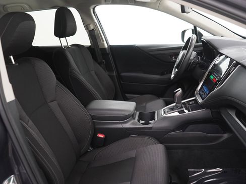 Used 2024 Subaru Outback Premium image 10