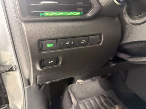 Used 2022 Nissan Sentra S image 14