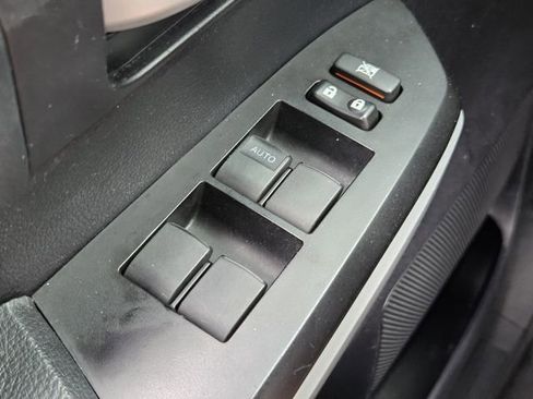 Used 2020 Toyota Tundra SR5 w/ SR5 Leather Package image 24