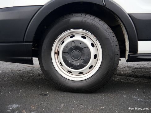 Used 2019 Ford Transit 350 XL image 35