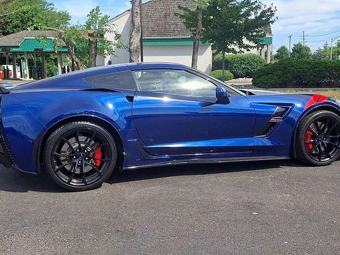 Certified 2017 Chevrolet Corvette Grand Sport RWD image 3