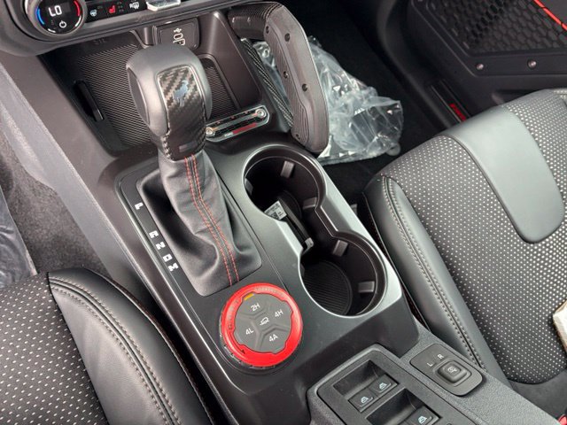 New 2026 Ford Bronco Raptor w/ Interior Carbon Fiber Pack AWD/4WD image 25