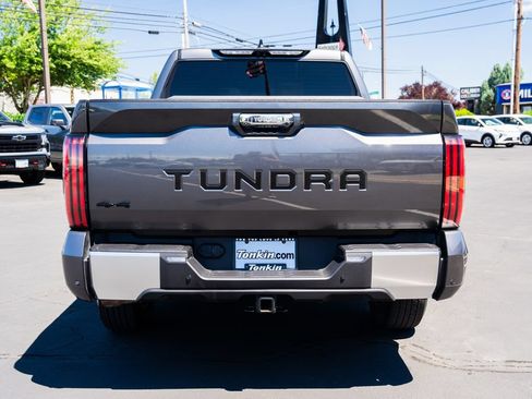 Used 2024 Toyota Tundra Limited AWD/4WD image 4