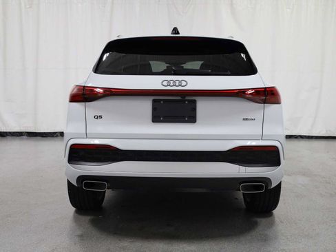 Certified 2025 Audi Q5 Premium w/ Premium Plus AWD/4WD image 7