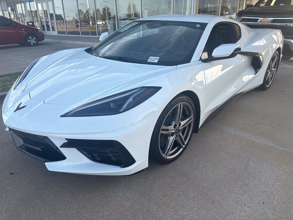 Used 2026 Chevrolet Corvette Stingray Coupe RWD image 2