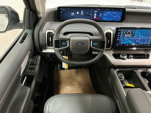 New 2026 Ford Expedition Max Active image 13