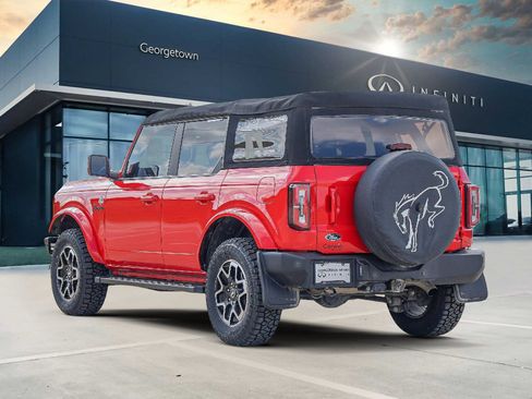 Used 2022 Ford Bronco Outer Banks image 7