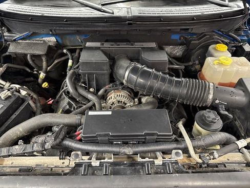 Used 2012 Ford F150 Raptor w/ Raptor Luxury Pkg image 49