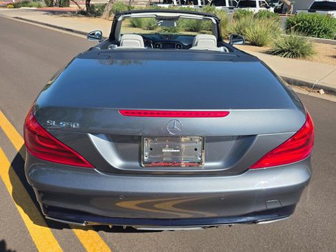 Used 2018 Mercedes-Benz SL 550 image 24