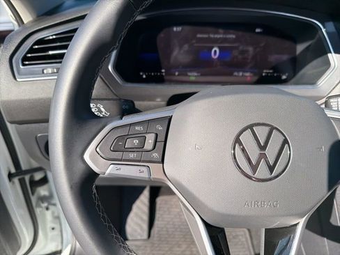 Used 2023 Volkswagen Tiguan S image 20