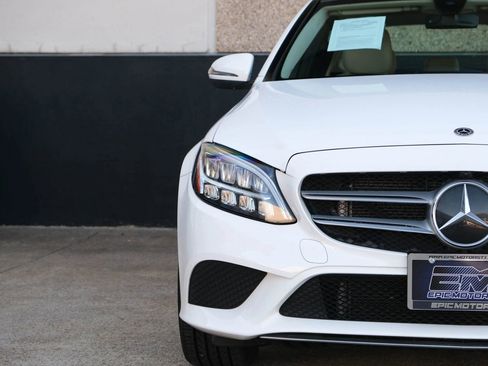 Used 2021 Mercedes-Benz C 300 4MATIC Sedan w/ Premium Package image 3