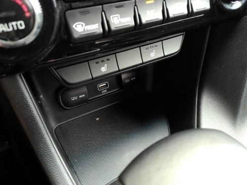 Used 2020 Kia Sportage EX image 46