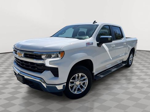 Used 2025 Chevrolet Silverado 1500 LT AWD/4WD image 1
