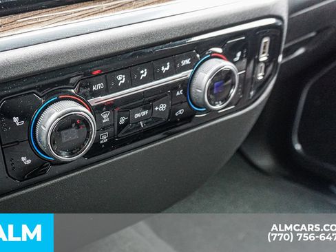 Used 2023 Chevrolet Silverado 1500 LT AWD/4WD image 44