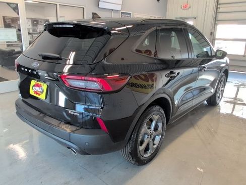 New 2026 Ford Escape ST-Line w/ Tech Pack #1 AWD/4WD image 5