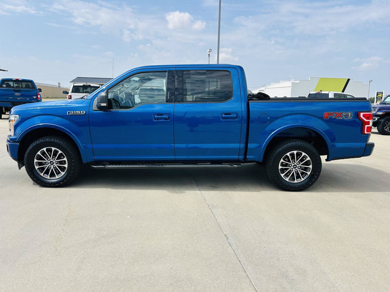 Used 2018 Ford F150 XLT w/ Equipment Group 302A Luxury AWD/4WD image 33