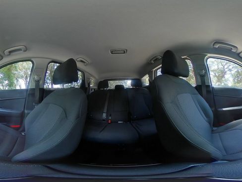 Used 2025 Kia Sportage LX FWD image 40