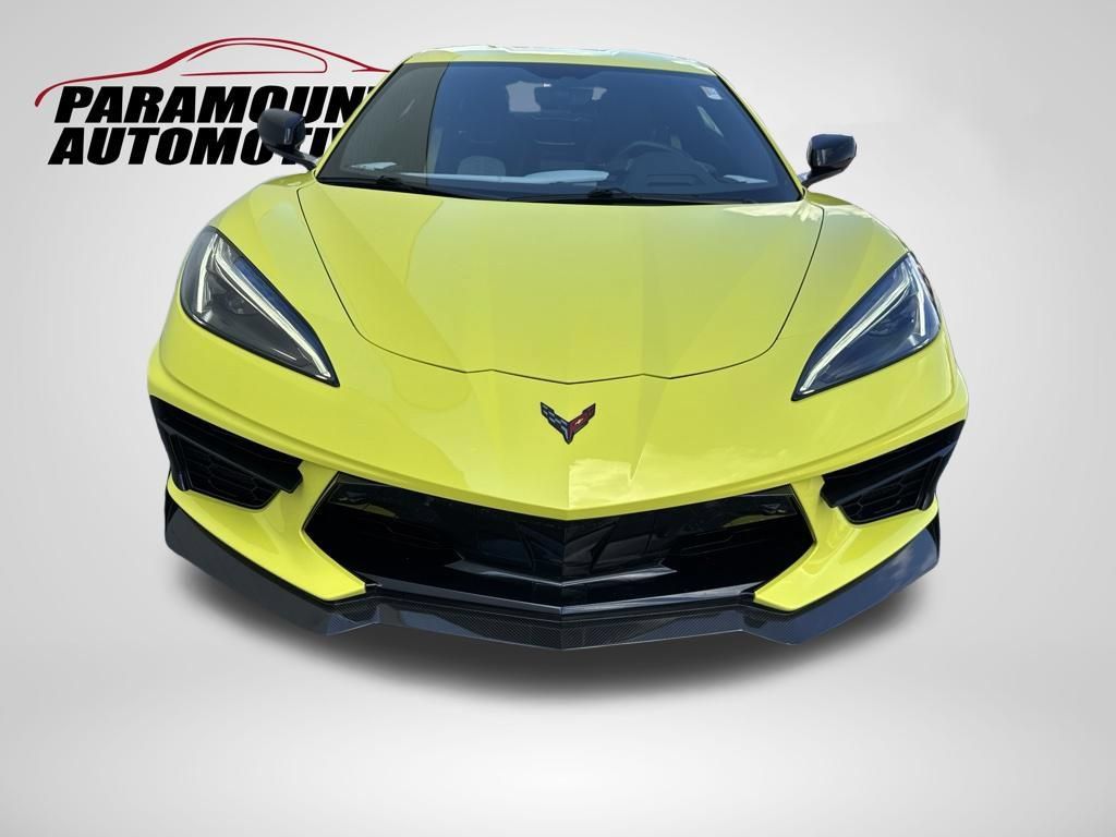 Used 2021 Chevrolet Corvette Stingray Premium Cpe w/ Z51 Performance Package RWD image 3