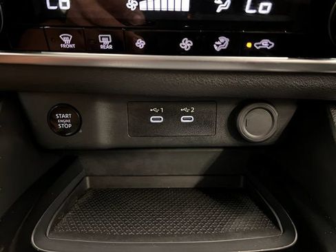Used 2025 Nissan Rogue SV AWD/4WD image 23