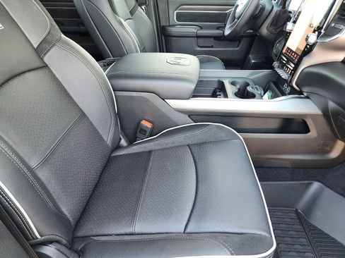 New 2026 RAM 2500 Laramie w/ Night Edition image 14