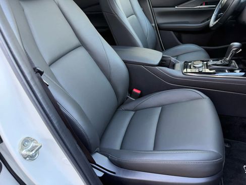 Used 2024 MAZDA CX-30 AWD 2.5 S w/ Preferred Package image 8