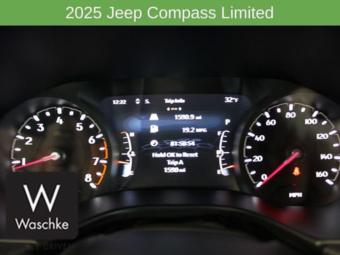 New 2025 Jeep Compass Limited w/ Sun & Sound Group AWD/4WD image 37