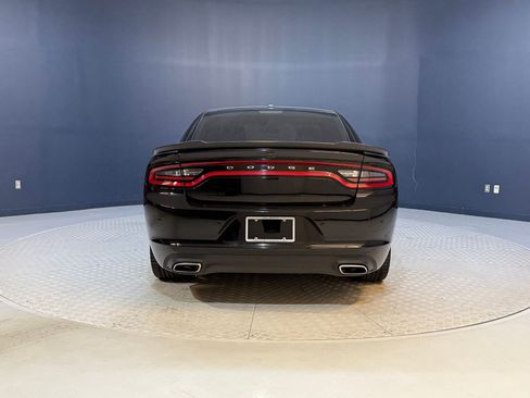 Used 2019 Dodge Charger SXT w/ Plus Group image 10