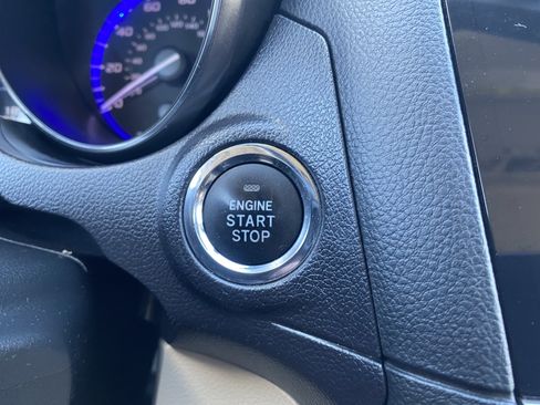 Used 2017 Subaru Outback 2.5i Limited image 33