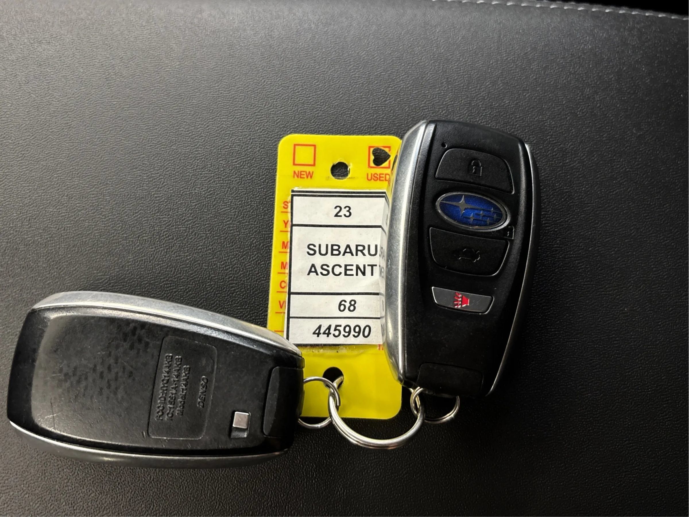 Used 2023 Subaru Ascent Limited AWD/4WD image 38