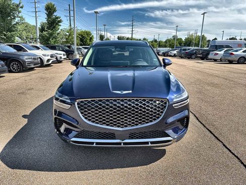 Used 2025 Genesis GV70 2.5T AWD/4WD image 12