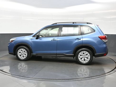 Used 2021 Subaru Forester AWD/4WD image 3