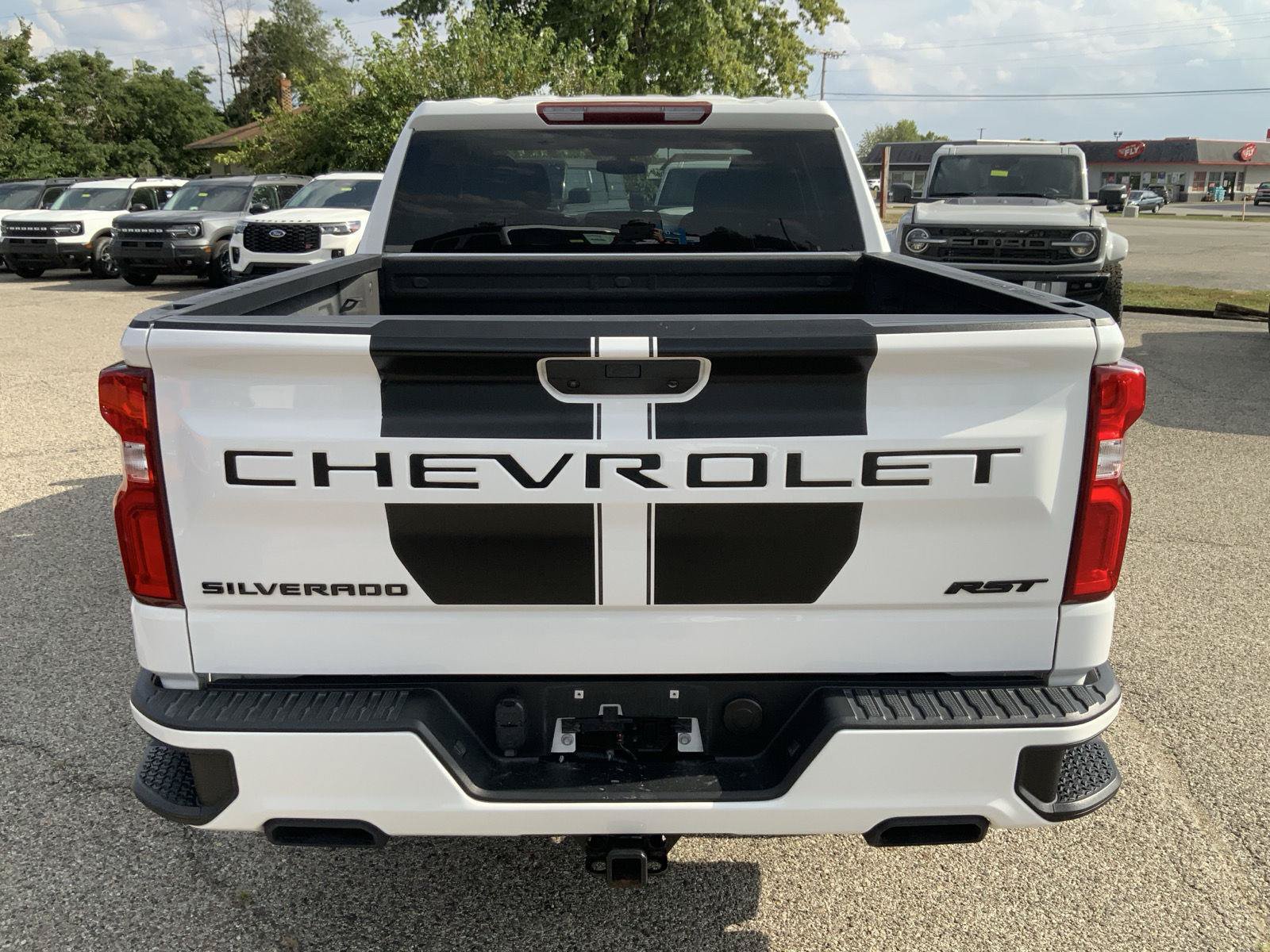 Used 2021 Chevrolet Silverado 1500 RST w/ Rally Edition AWD/4WD image 10