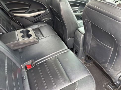 Used 2018 Ford EcoSport Titanium image 34